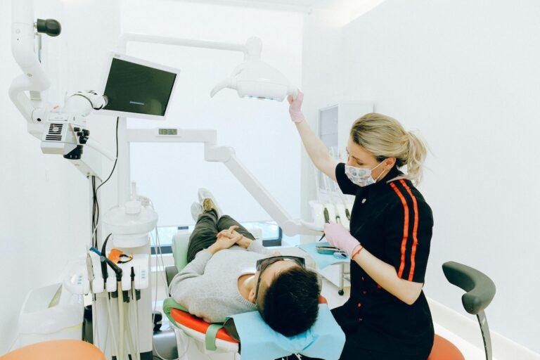 Denti Sensibili? cause nascoste e rimedi davvero efficaci