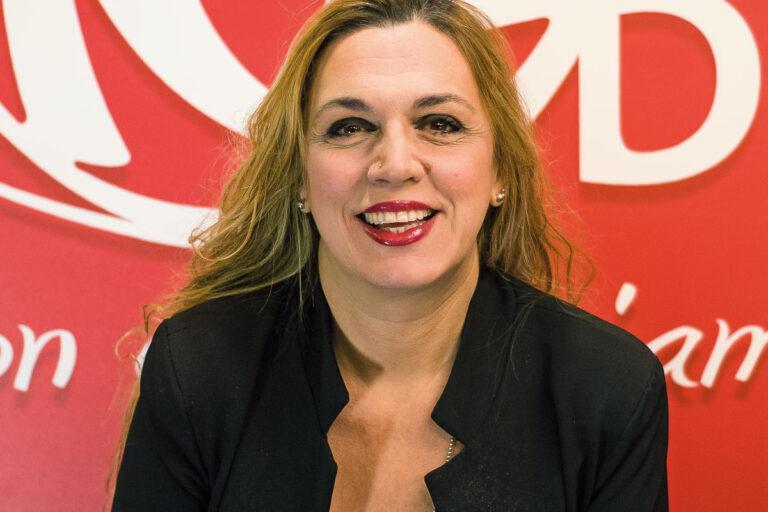 La speaker radiofonica Monica Stefinlongo racconta il suo percorso in radio e il ruolo delle donne nei media